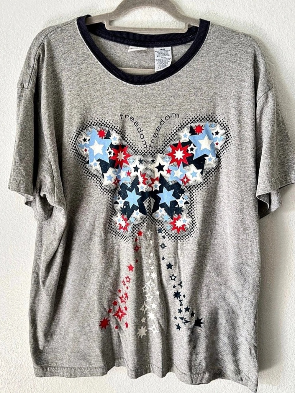 No Boundaries Freedom Butterfly Star Graphic Ringer T-Shirt Gray